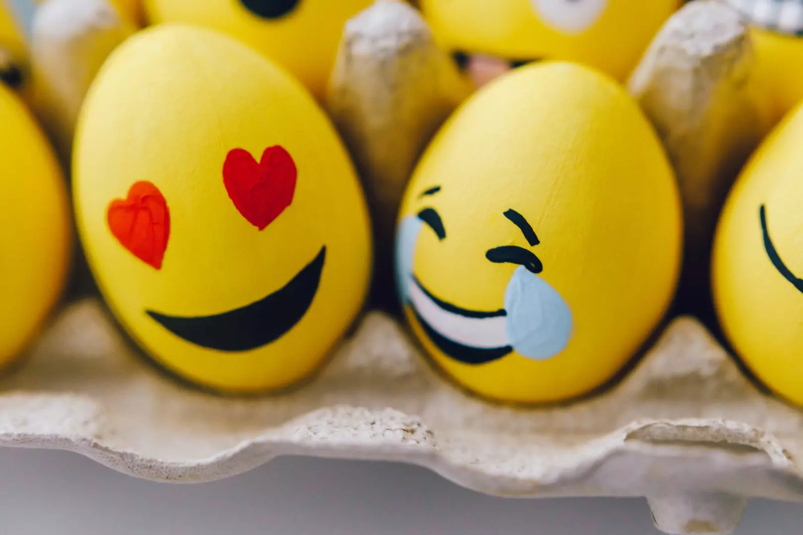 Tolkning og Betydning av Emoji: En Begynnerguide